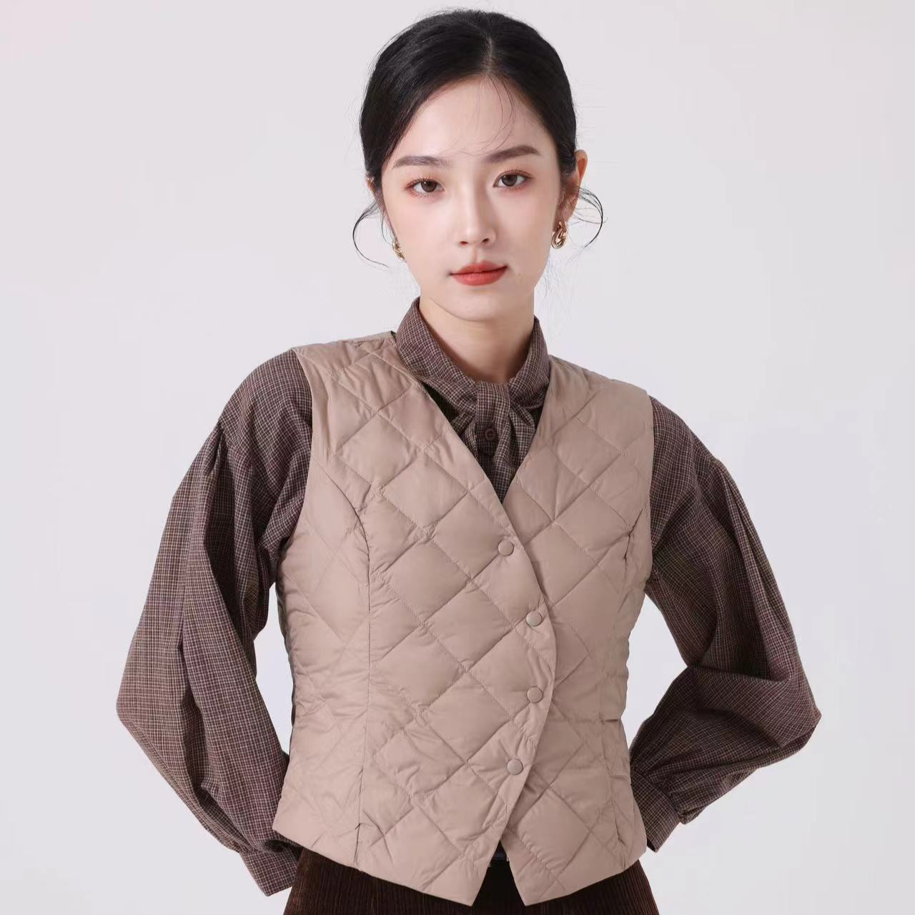 【90绒】卡赛尼V领轻薄羽绒服短款女款修身羽绒内胆羽绒马甲 到手价¥96.90